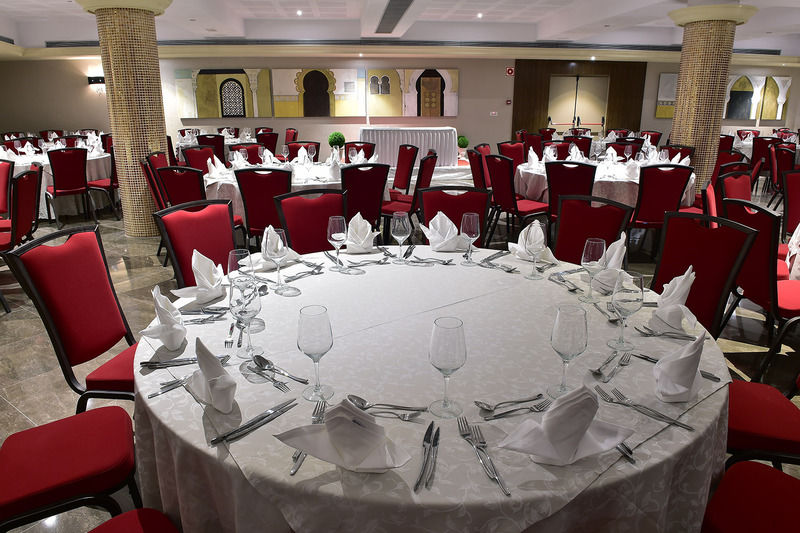 Az Hotels Zeralda Ngoại thất bức ảnh