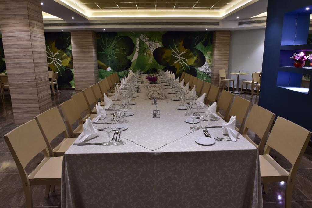Az Hotels Zeralda Ngoại thất bức ảnh