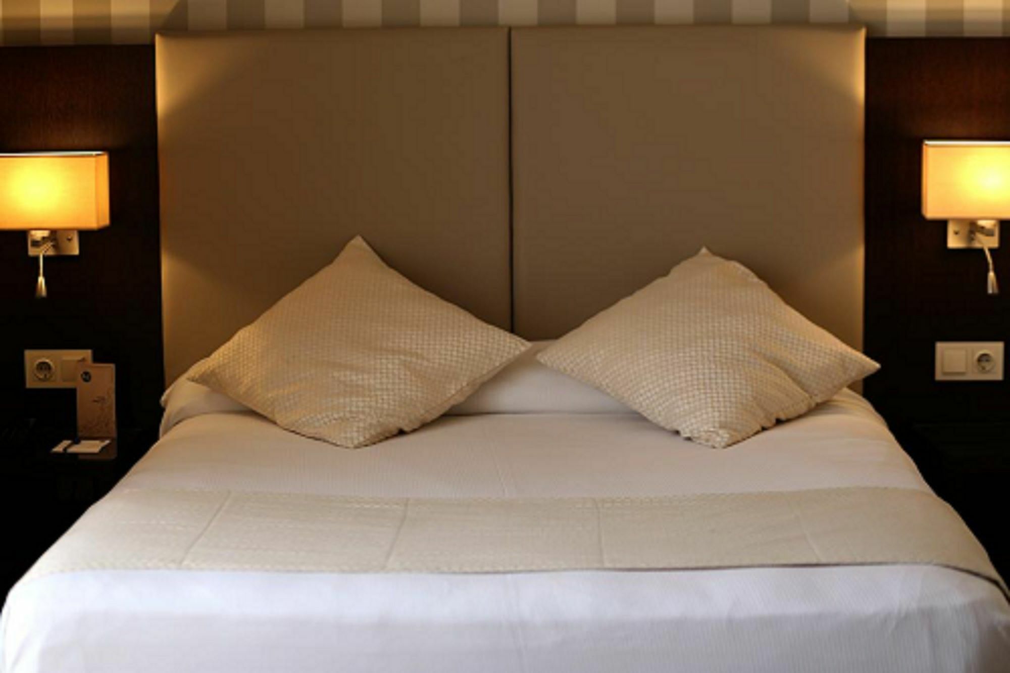 Az Hotels Zeralda Ngoại thất bức ảnh