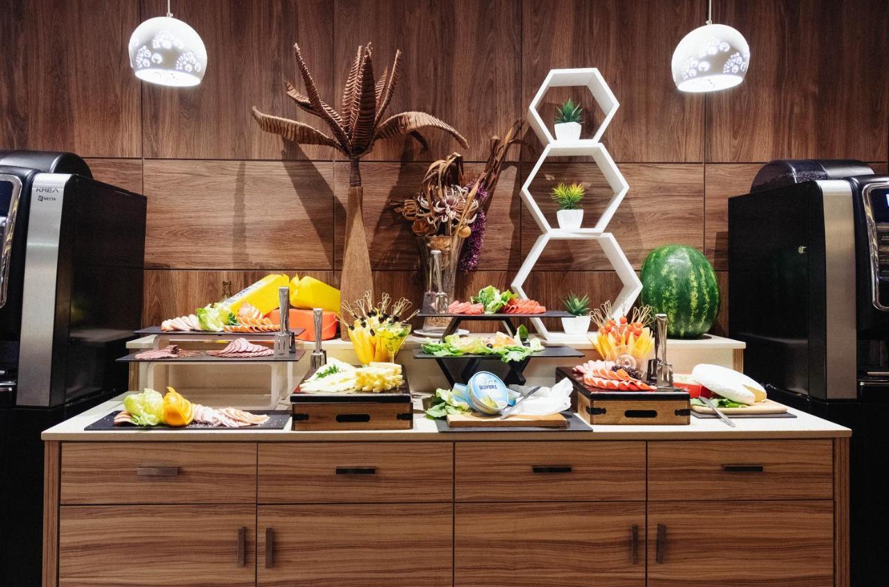 Az Hotels Zeralda Ngoại thất bức ảnh