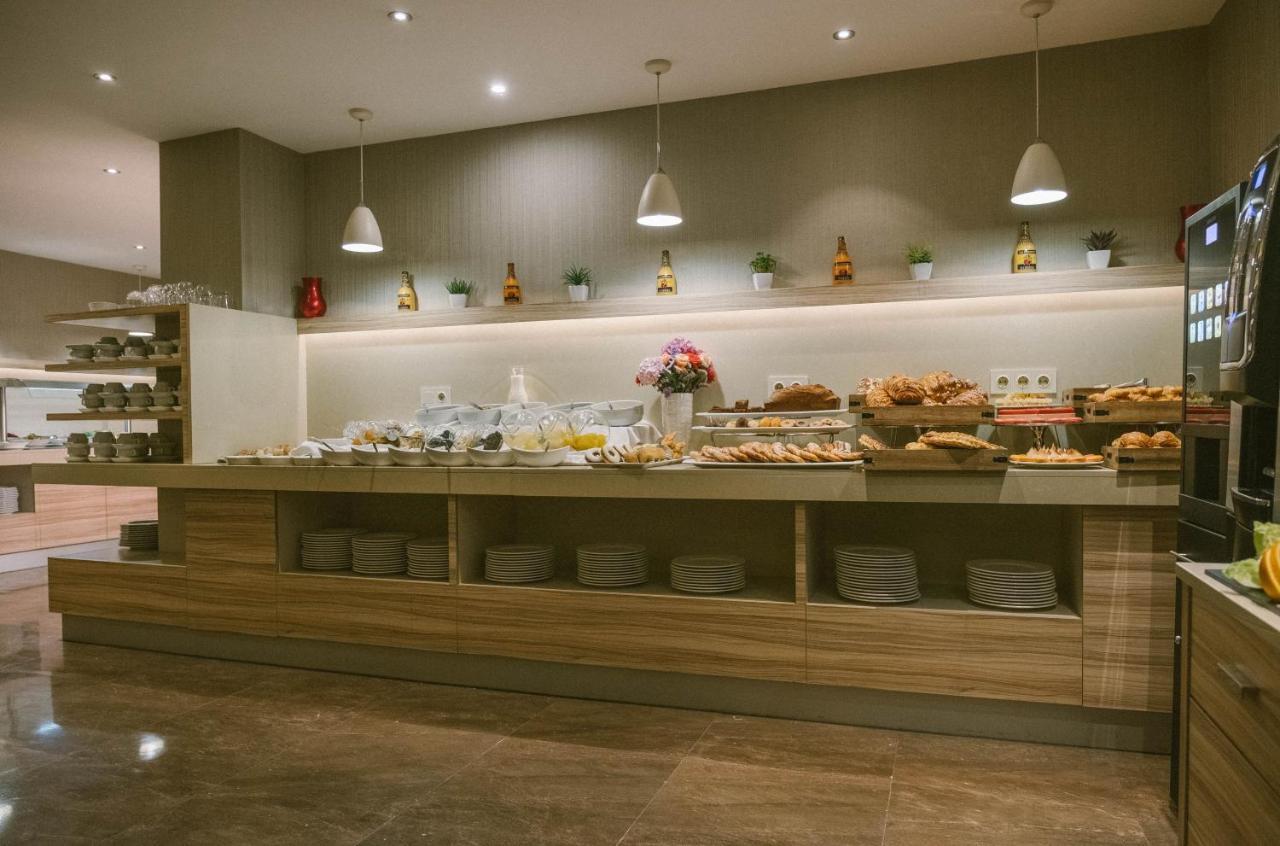 Az Hotels Zeralda Ngoại thất bức ảnh
